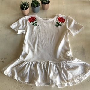 Girls size 9/10 cotton white top.